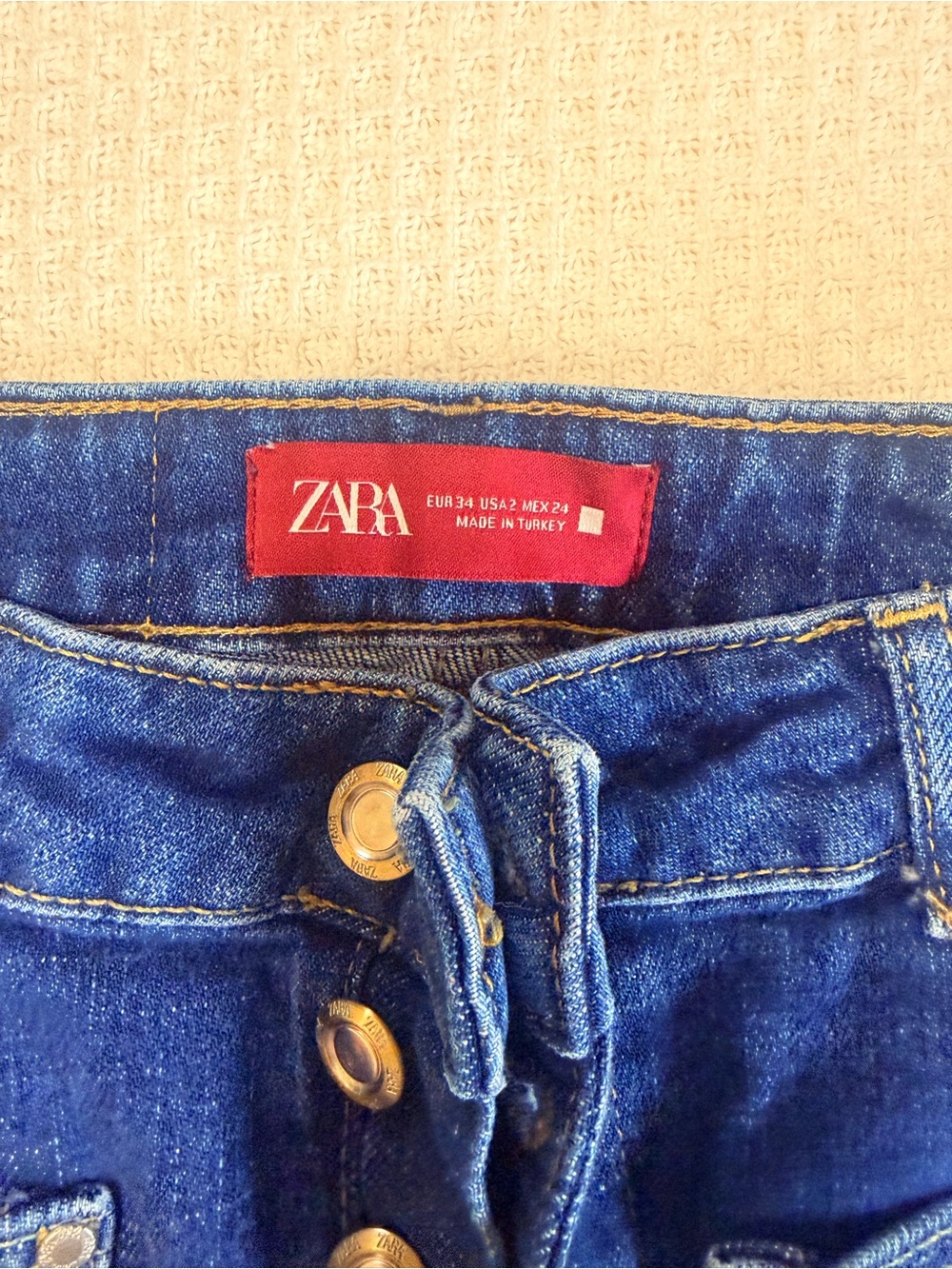 ZARA Women’s High-Rise Bootcut jeans